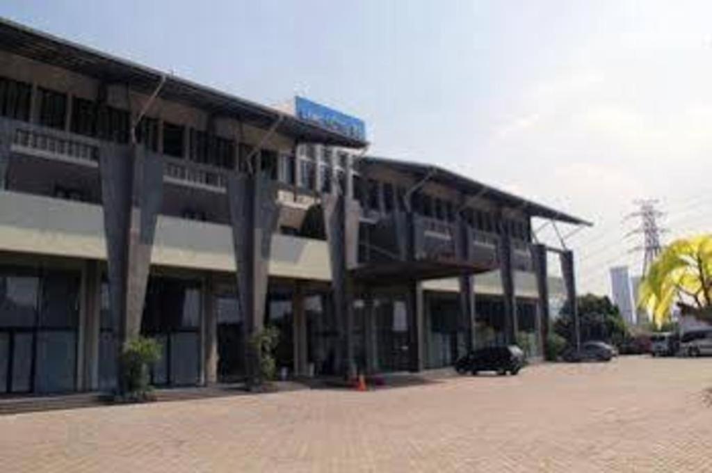 โรงแรมเลโม เซอร์ปง ทังเกอรัง ภายนอก รูปภาพ