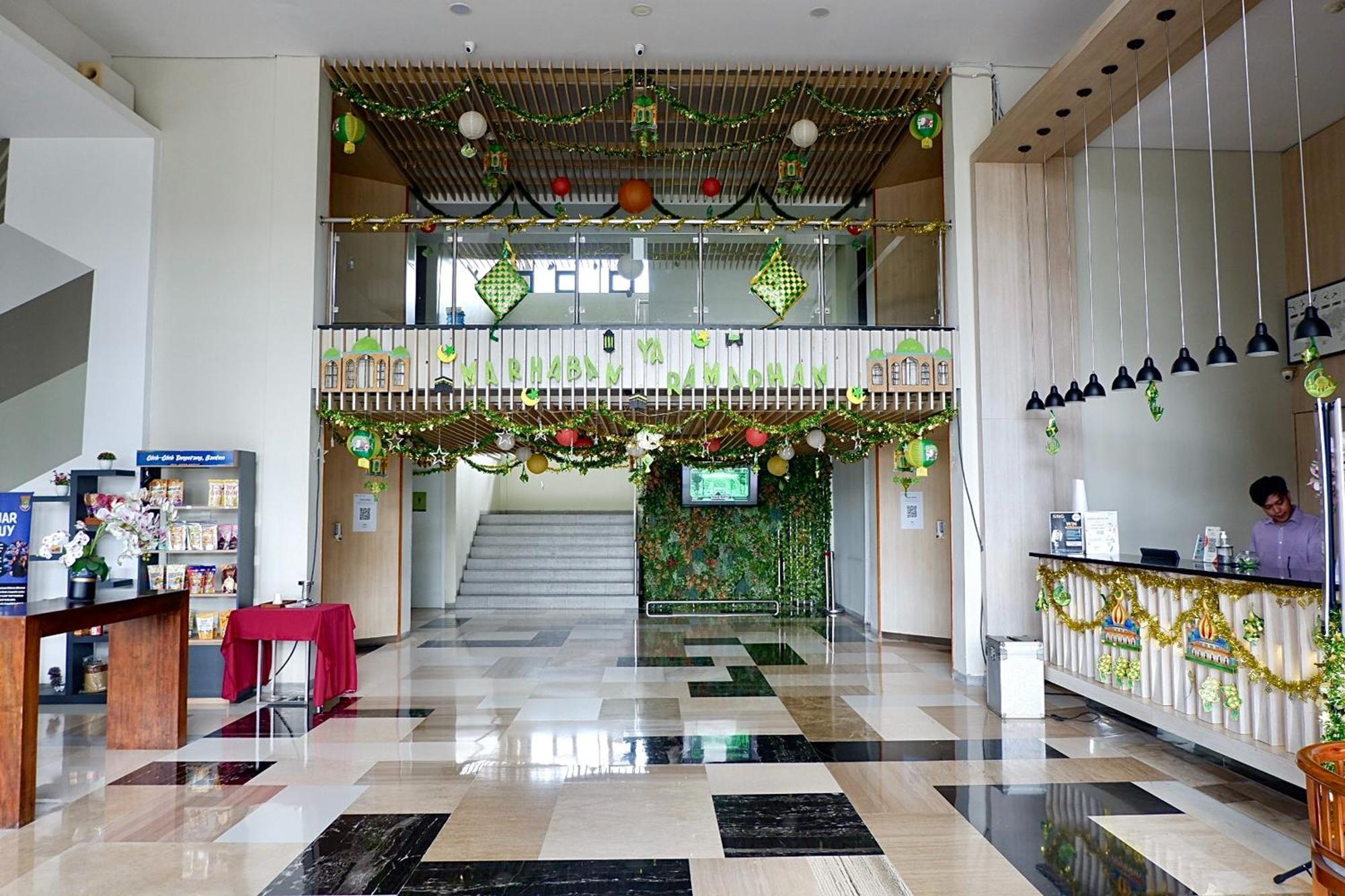 โรงแรมเลโม เซอร์ปง ทังเกอรัง ภายนอก รูปภาพ