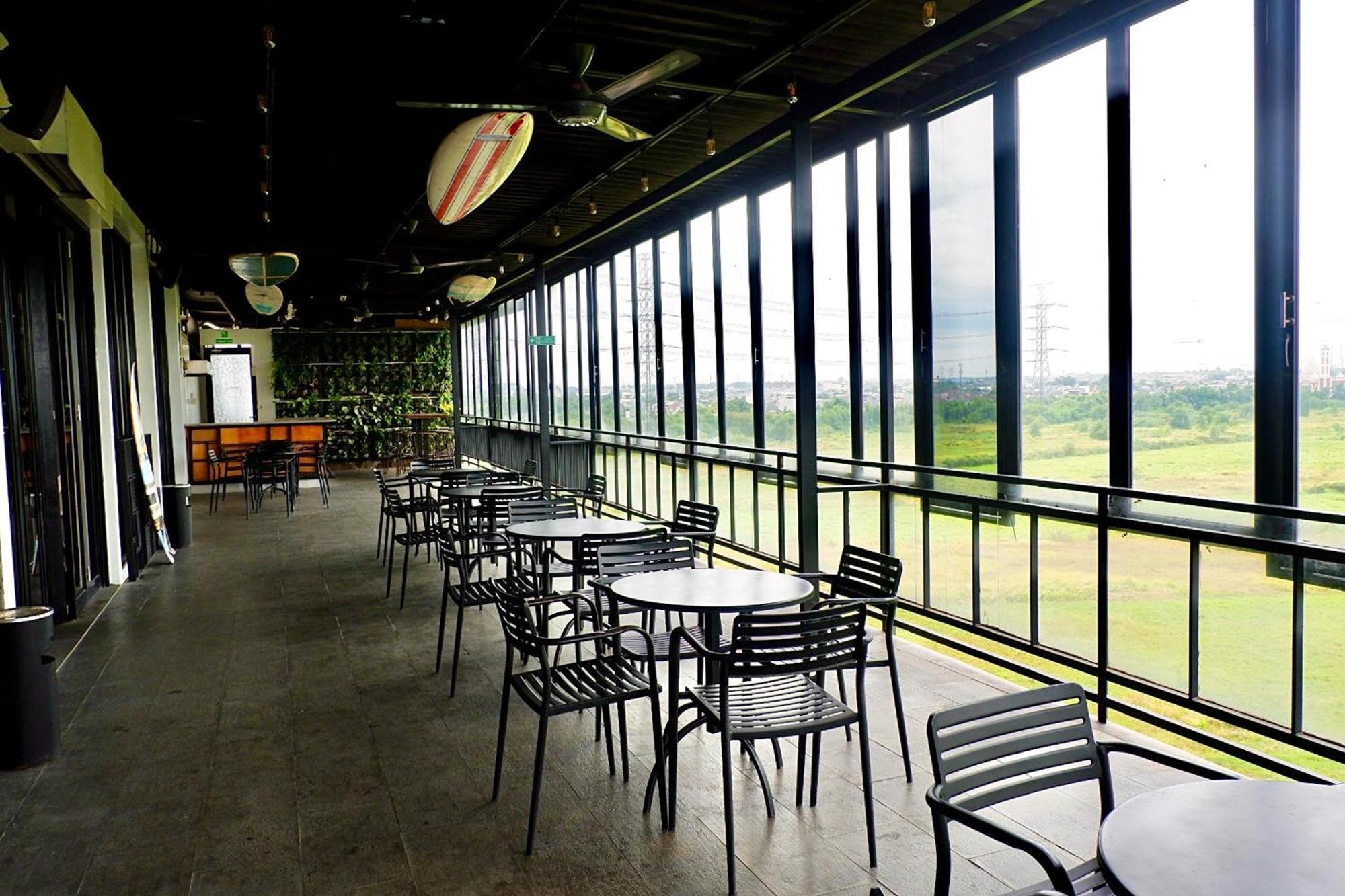 โรงแรมเลโม เซอร์ปง ทังเกอรัง ภายนอก รูปภาพ