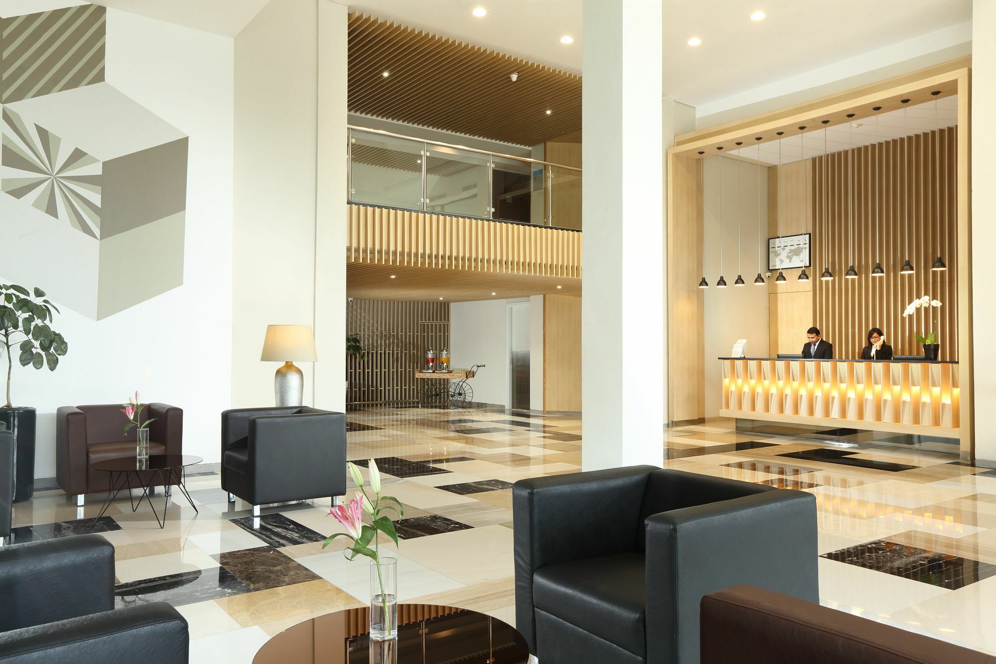 โรงแรมเลโม เซอร์ปง ทังเกอรัง ภายนอก รูปภาพ